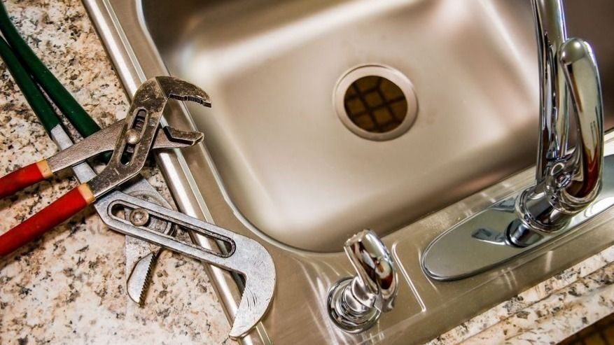 Kitchen plumbing work set up